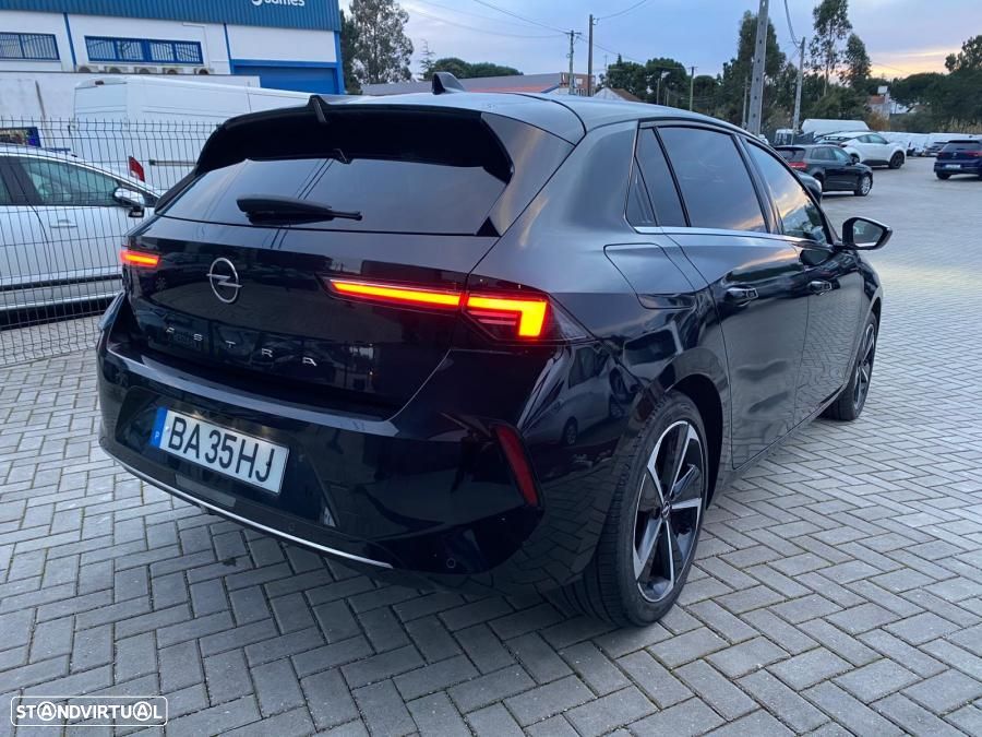 Opel Astra 1.5 D Elegance Aut. - 3