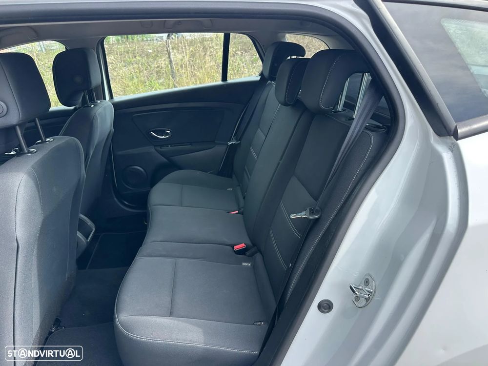 Renault Mégane Sport Tourer dCi 110 FAP EDC BOSE Edition - 11