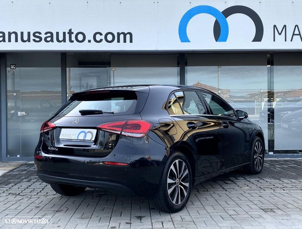 Mercedes-Benz A 250 e Style Plus - 9