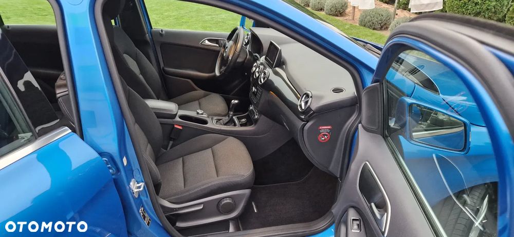 Mercedes-Benz Klasa B 180 CDI BlueEFFICIENCY Edition Style - 20