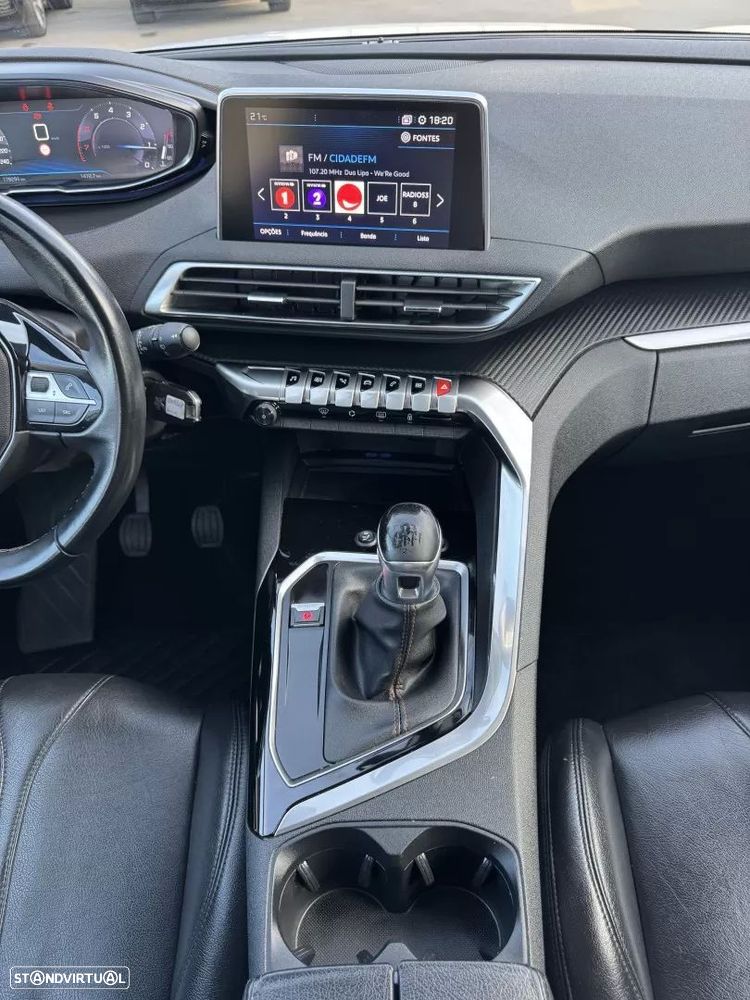 Peugeot 5008 1.2 PureTech Allure - 60