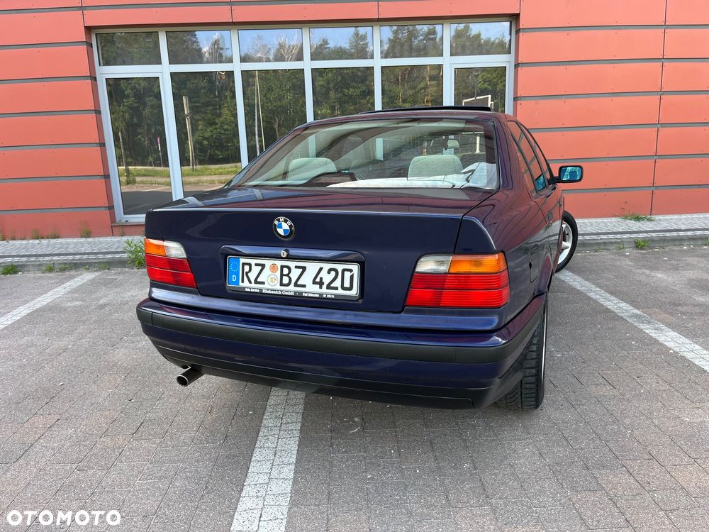 BMW Seria 3 - 11