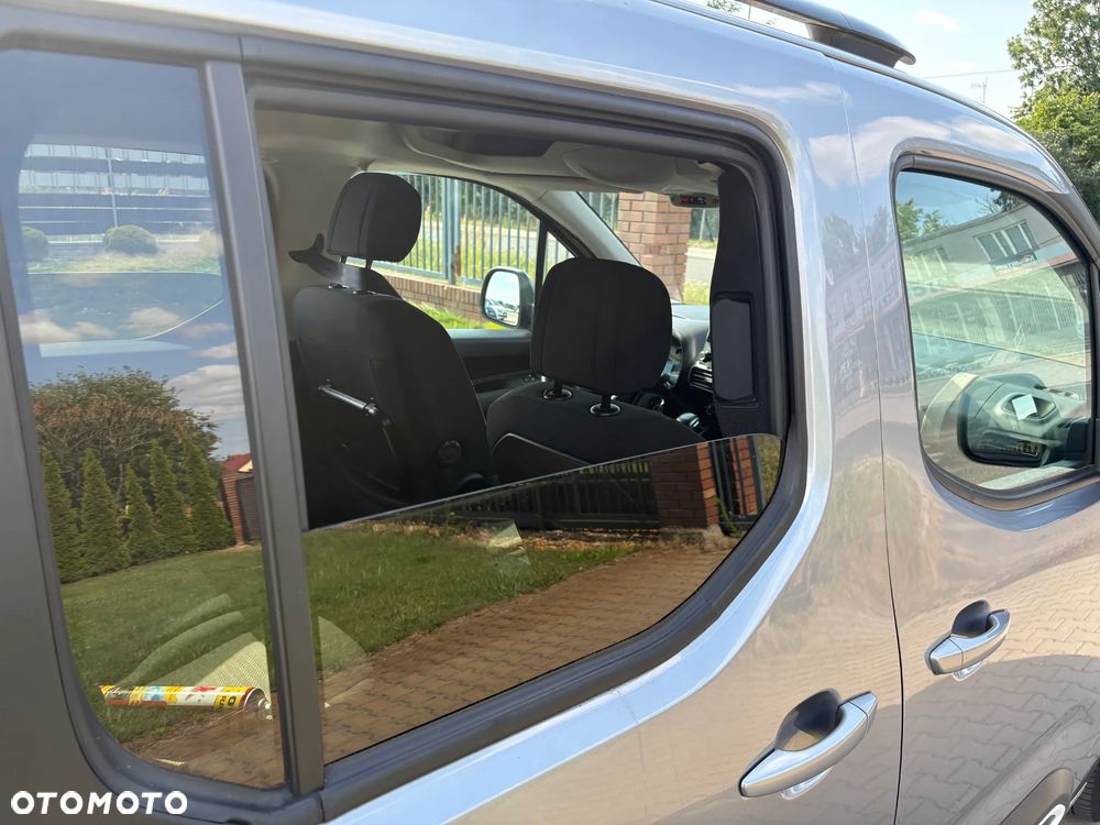 Citroën Berlingo Multispace PureTech 110 SELECTION - 13