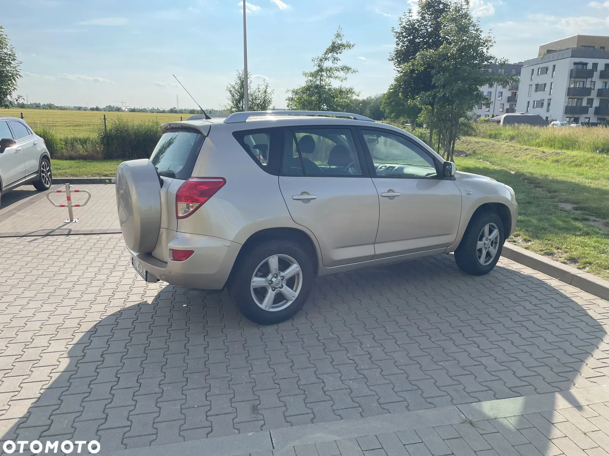 Toyota RAV4 2.2 D-4D Sol - 3