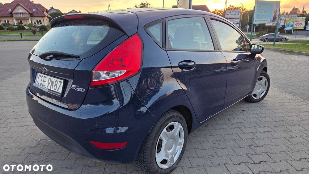 Ford Fiesta - 4