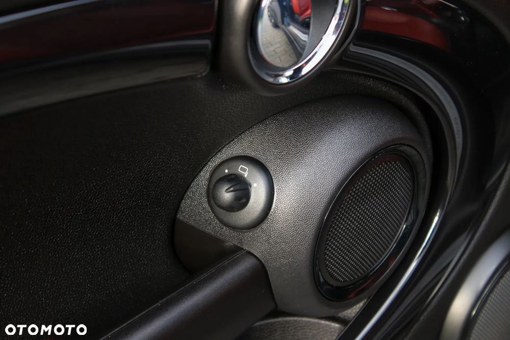 MINI Cooper S 50 Mayfair - 25