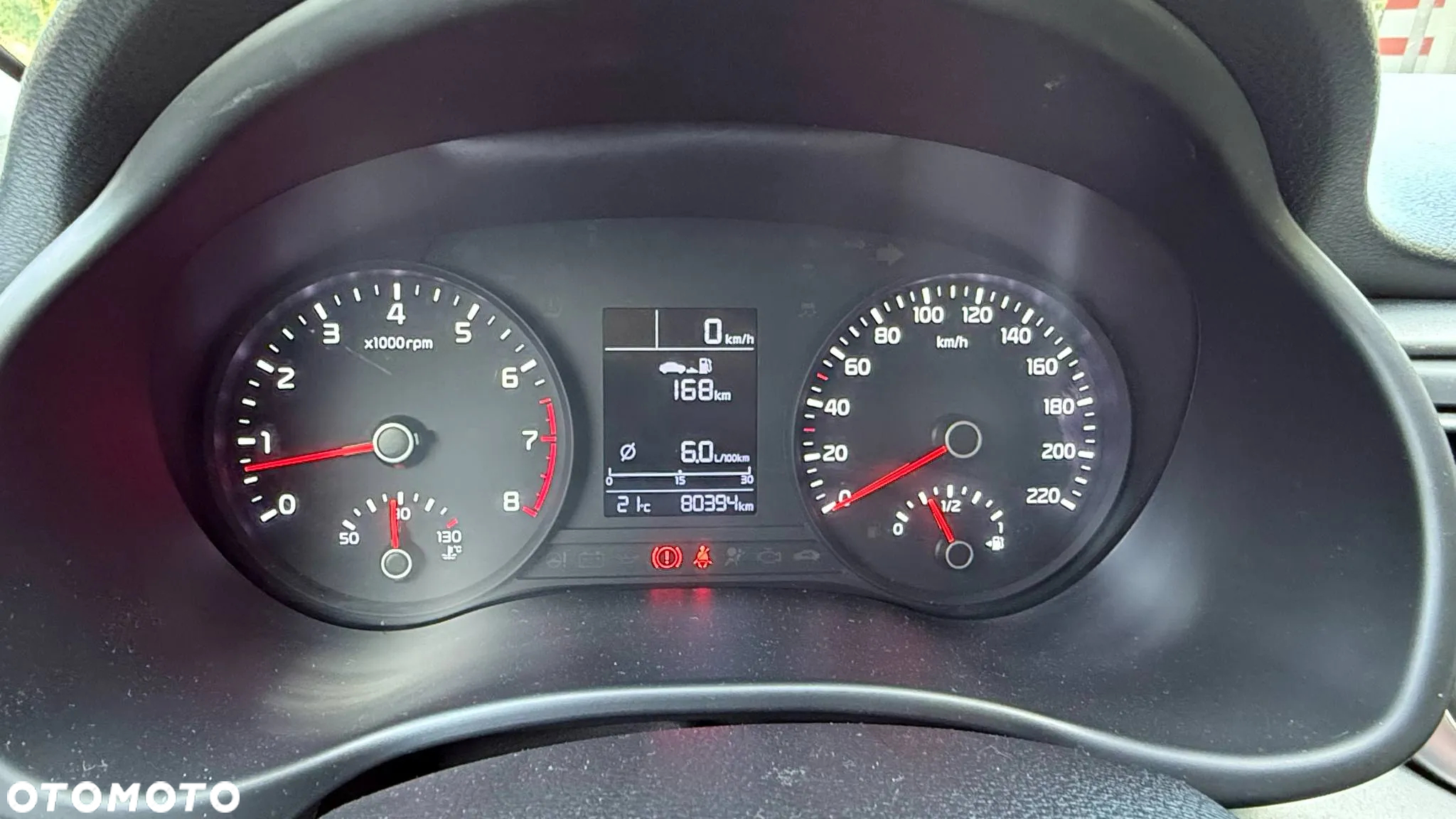 Kia Rio 1.2 L - 10