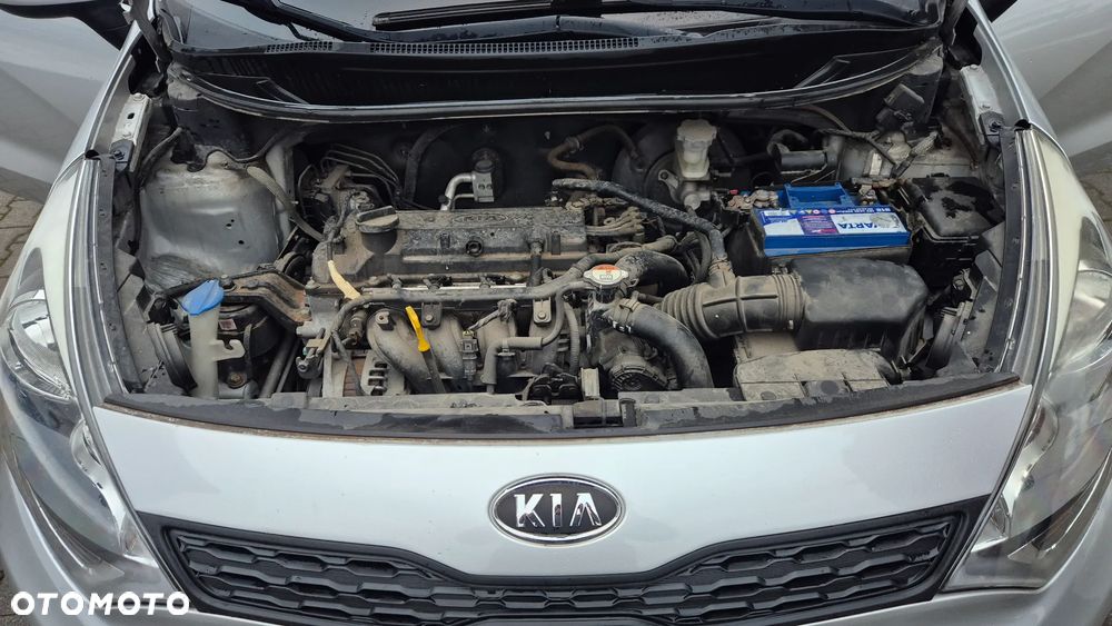Kia Rio 1.2 Attract - 17