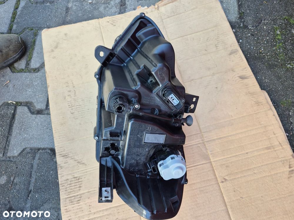 Ford Mustang lampa prawa JR3B-13005-BK - 3