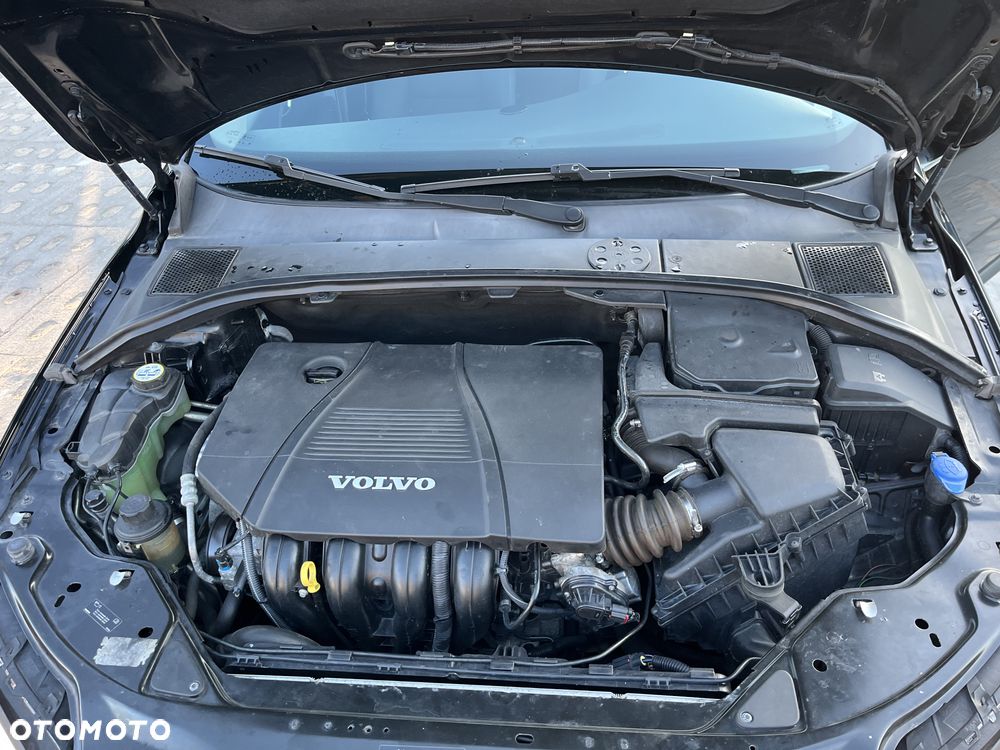 Volvo V70 2.0 - 22