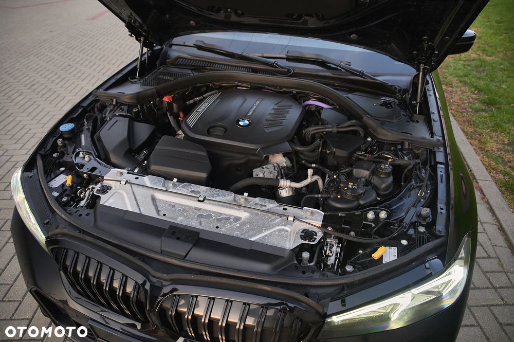 BMW Seria 3 320d xDrive MHEV M Sport sport - 18