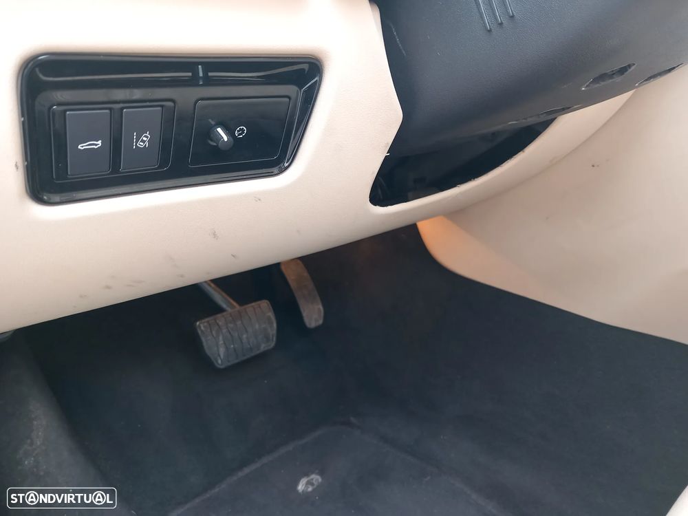 Jaguar XE 2.0 D R-Sport Aut. - 13