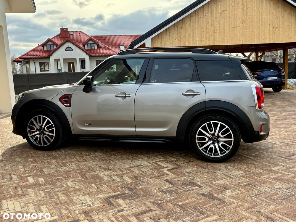 MINI John Cooper Works ALL4 sport - 10