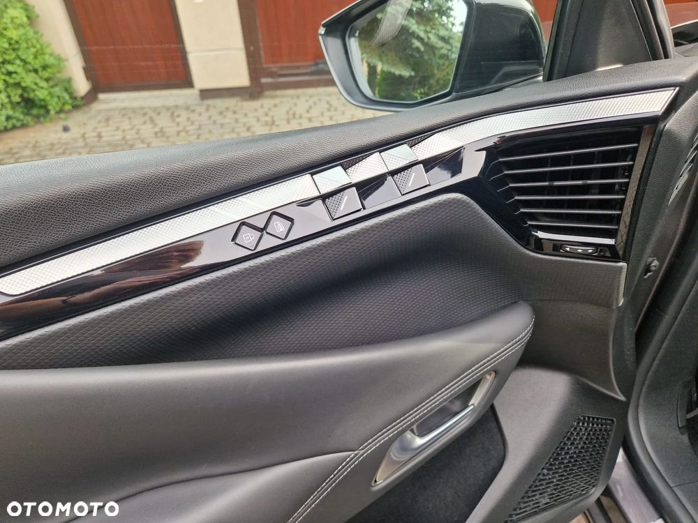 DS Automobiles DS 4 1.5 BlueHDi Cross Trocadero - 21