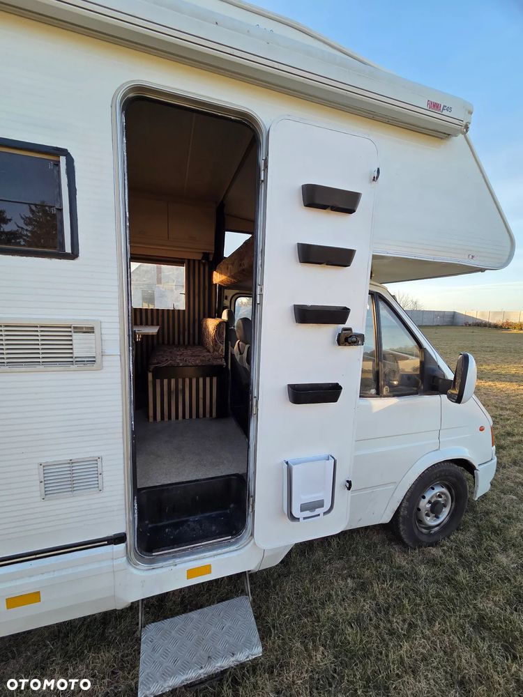 Ford Transit - 17