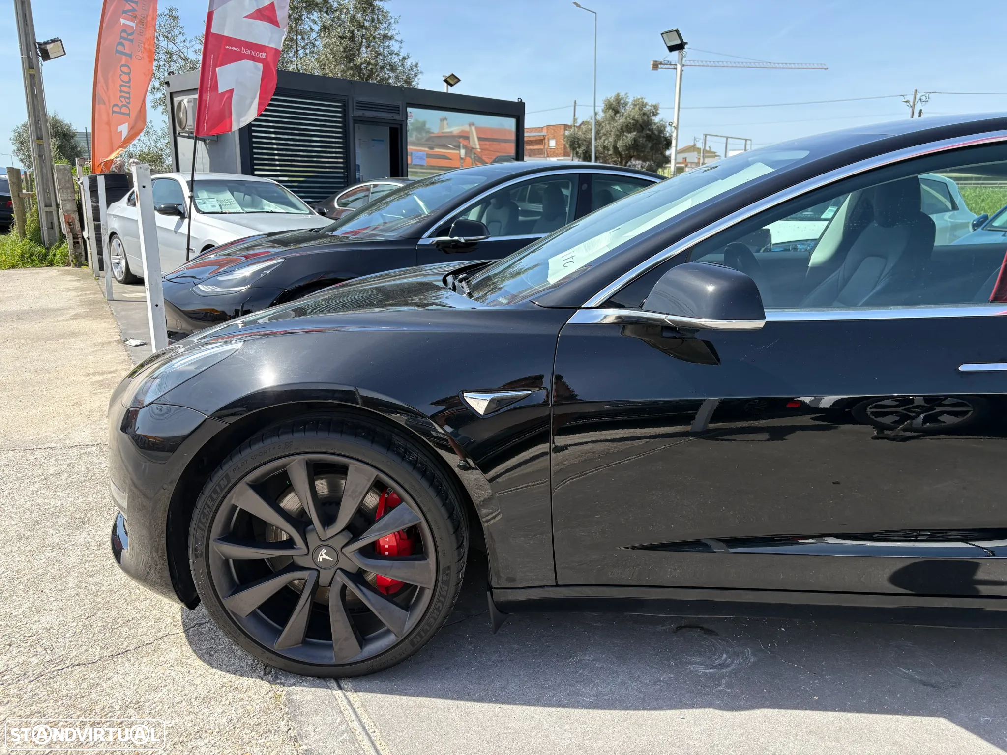 Tesla Model 3 Long Range AWD Dual Motor Performance - 5