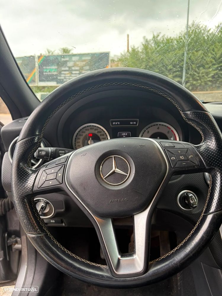 Mercedes-Benz A 180 CDI (BlueEFFICIENCY) Urban - 14