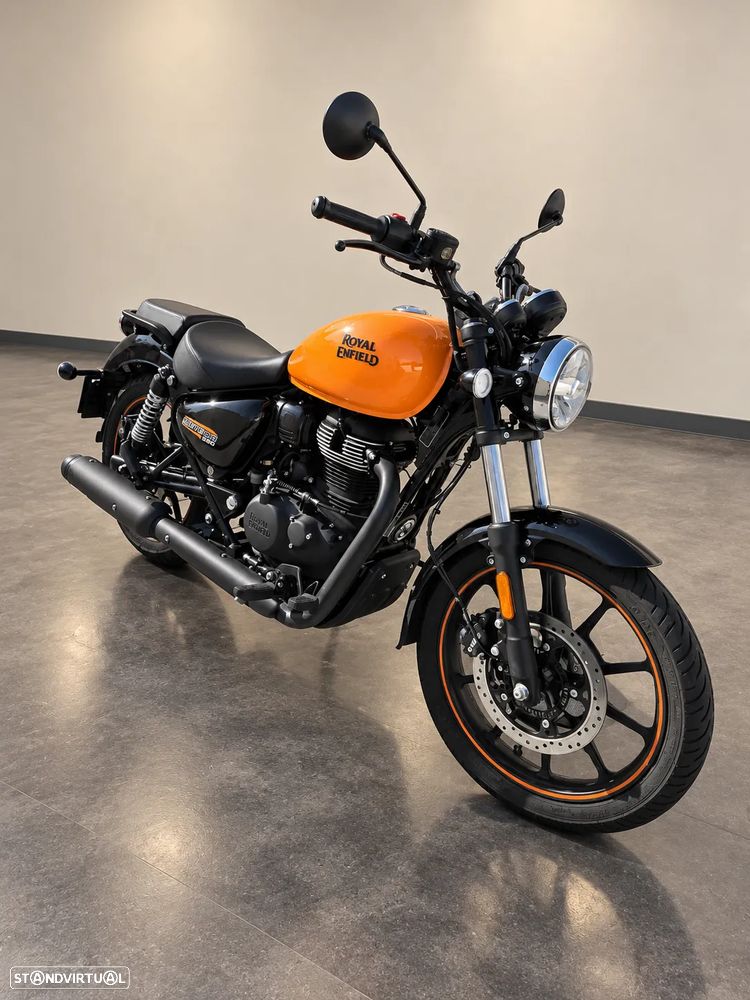 Royal Enfield Meteor 350 - 1