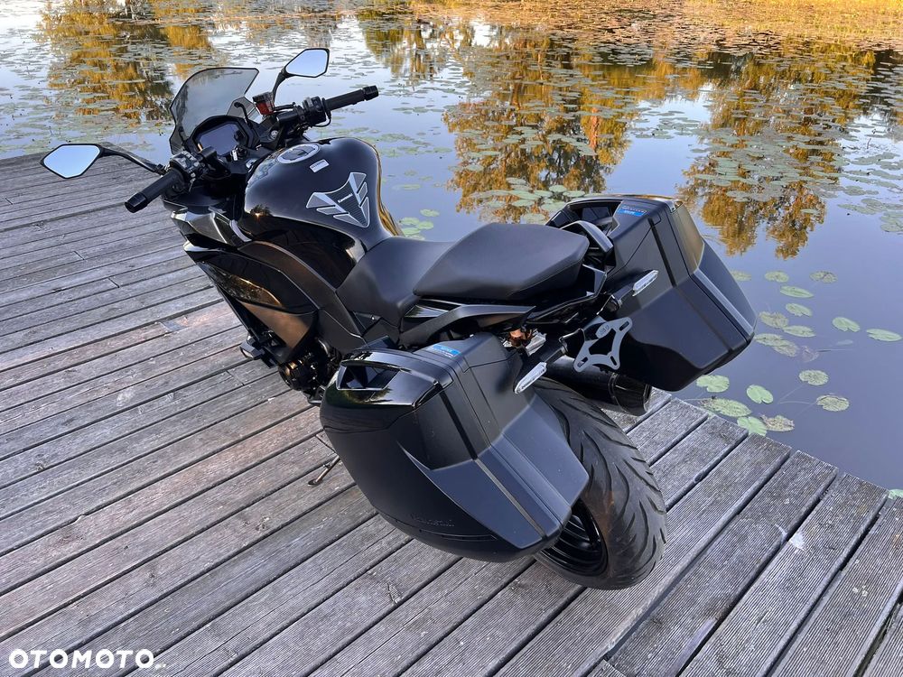 Kawasaki Ninja 1000 SX - 4