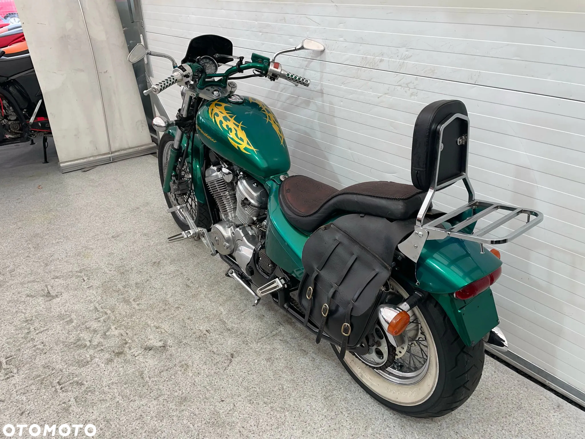 Honda Shadow - 3