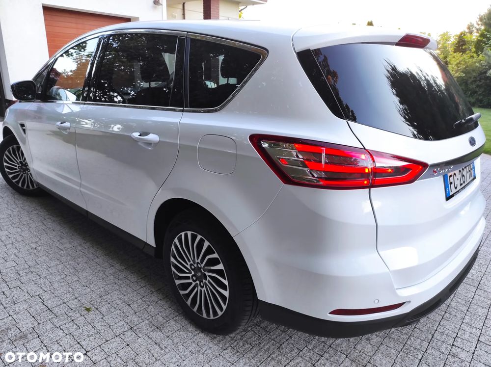 Ford S-Max 2.0 TDCi ST-Line - 32