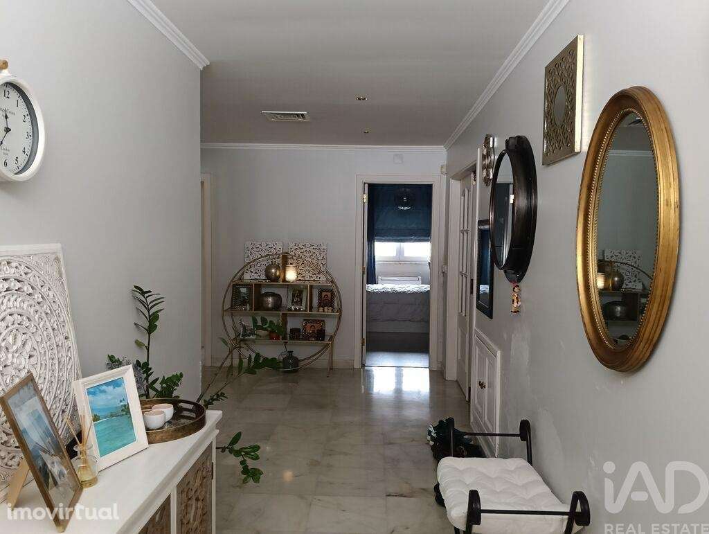 Casa / Villa T4 em Charneca De Caparica E Sobreda de 700,00 m2 - Grande imagem: 5/30