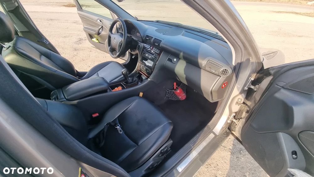 Mercedes-Benz Klasa C - 17