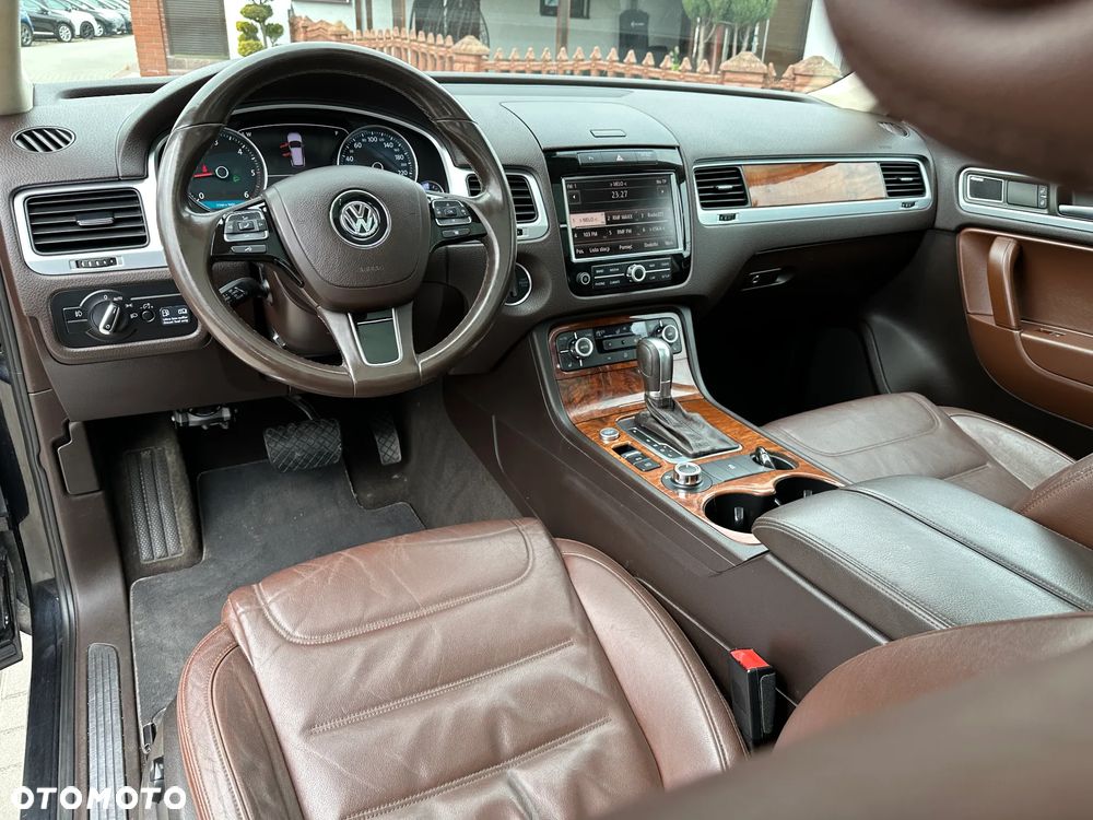 Volkswagen Touareg - 7