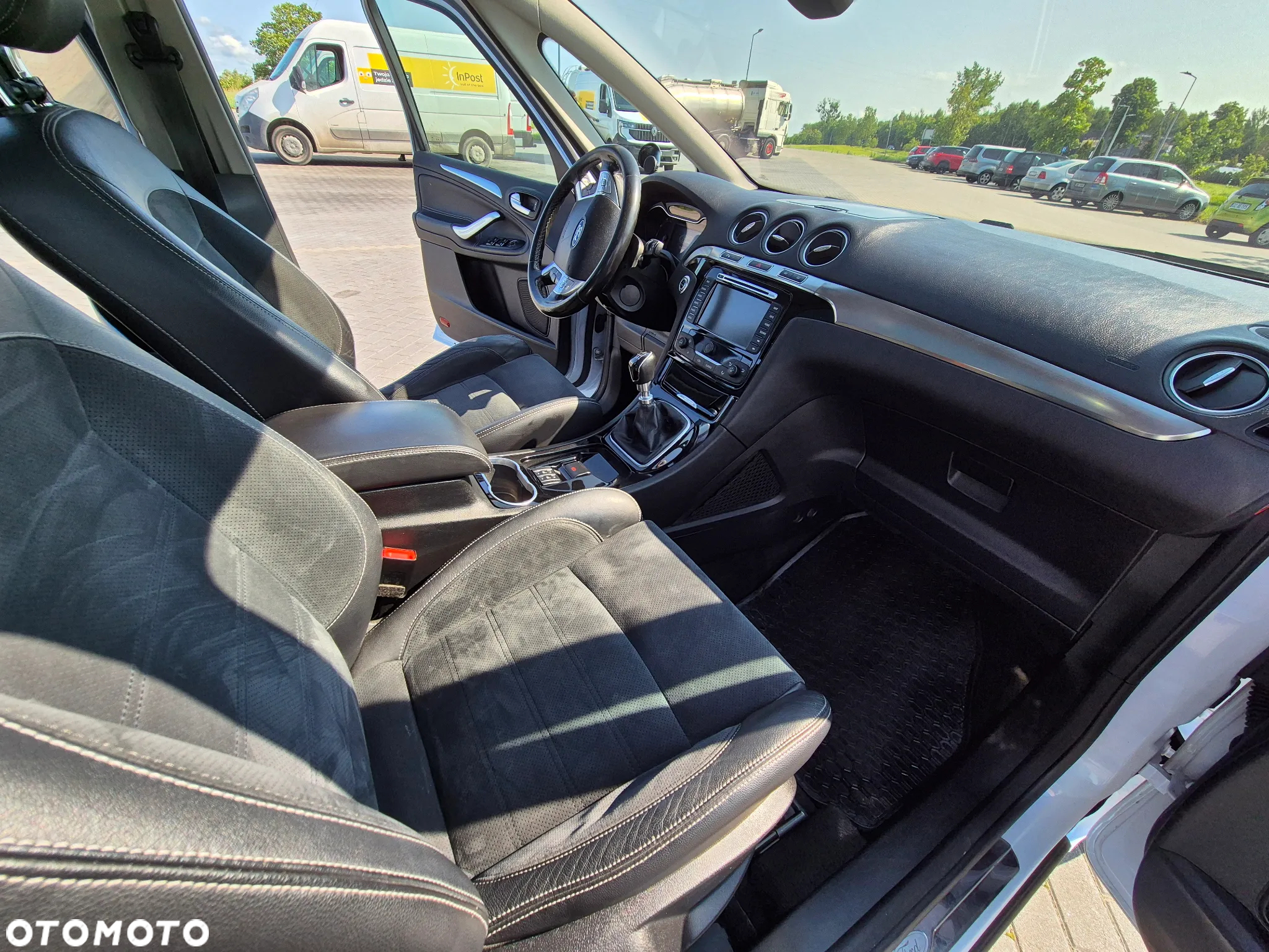 Ford S-Max 2.0 TDCi DPF Titanium - 11