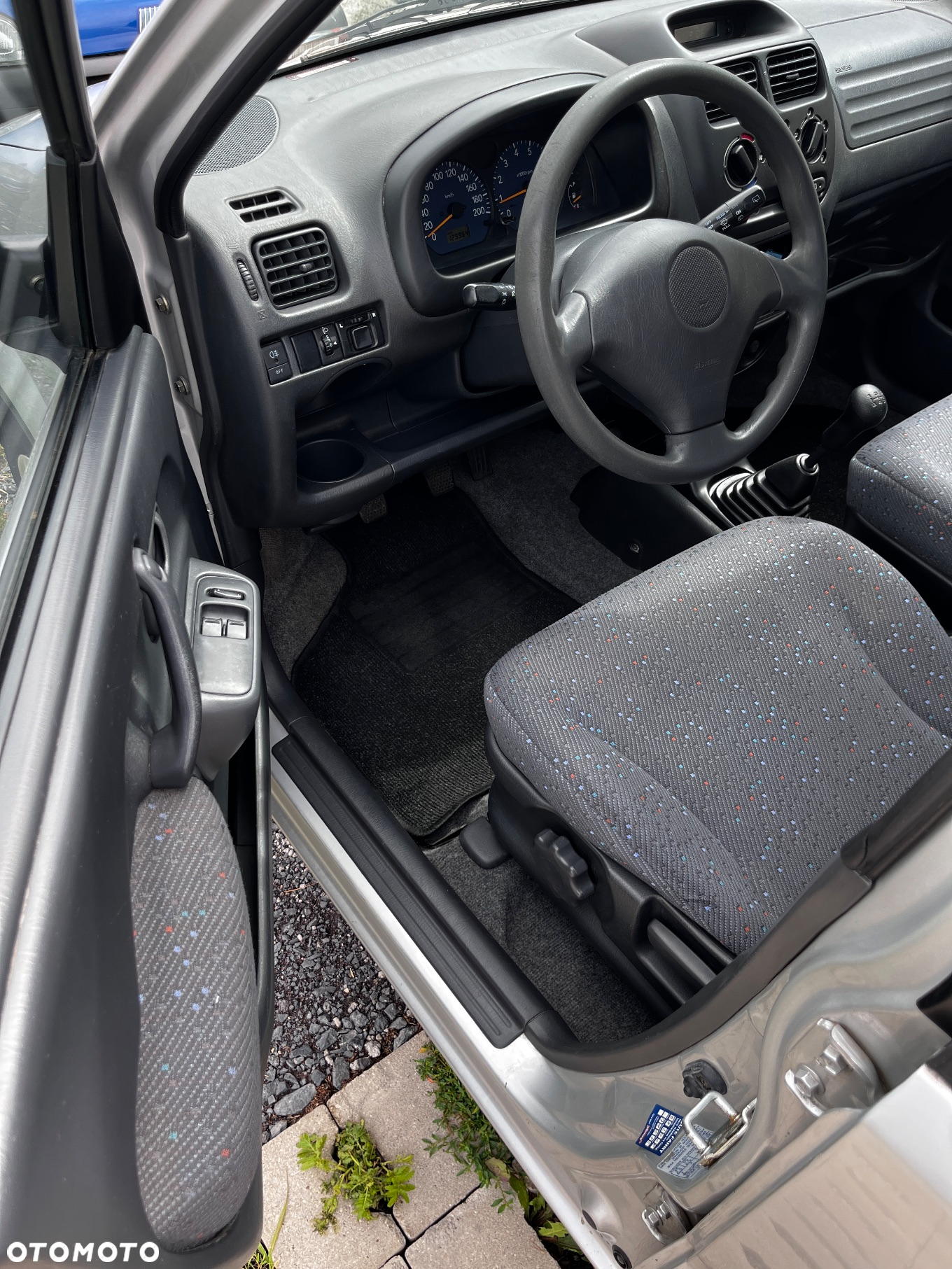 Suzuki Ignis - 9