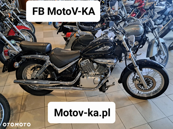 Suzuki Intruder