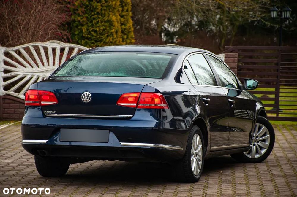 Volkswagen Passat 2.0 TDI Comfortline - 7