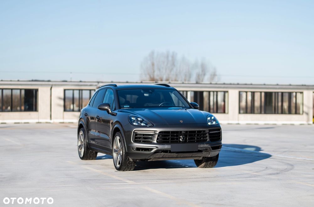 Porsche Cayenne Tiptronic S - 12