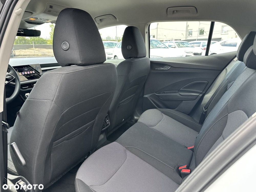 Skoda Fabia 1.0 TSI Drive DSG - 22