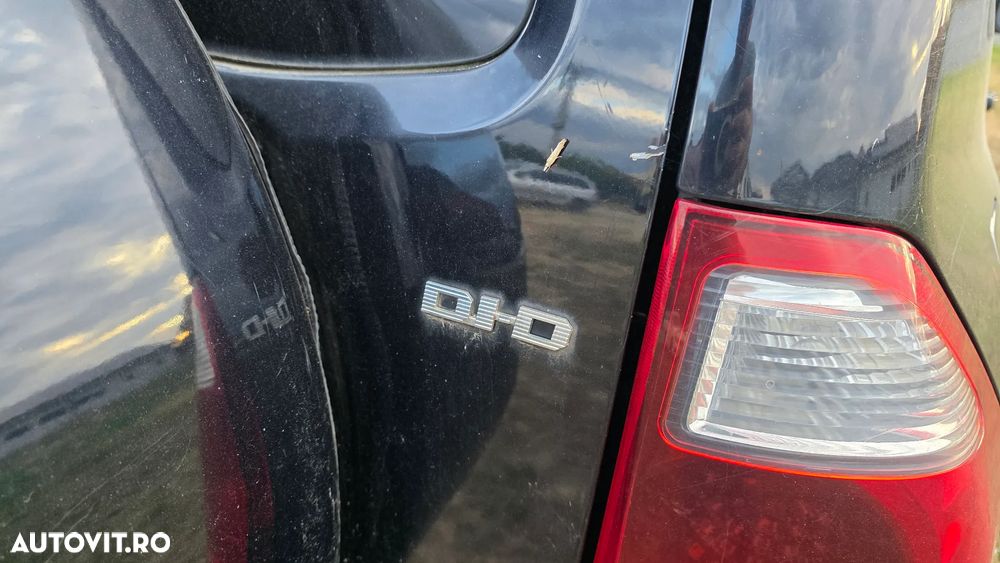 Mitsubishi Pajero 3.2 DI-D Automatik Dakar - 37