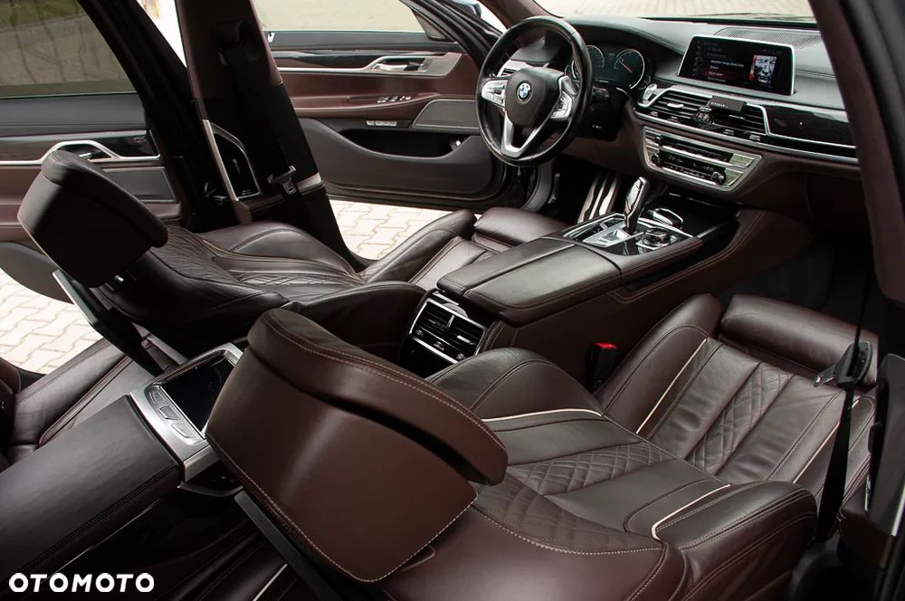 BMW Seria 7 730d xDrive - 28