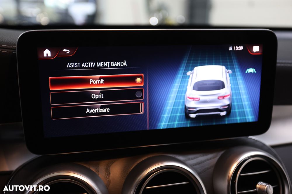 Mercedes-Benz GLC Coupe 300 de 4MATIC - 29