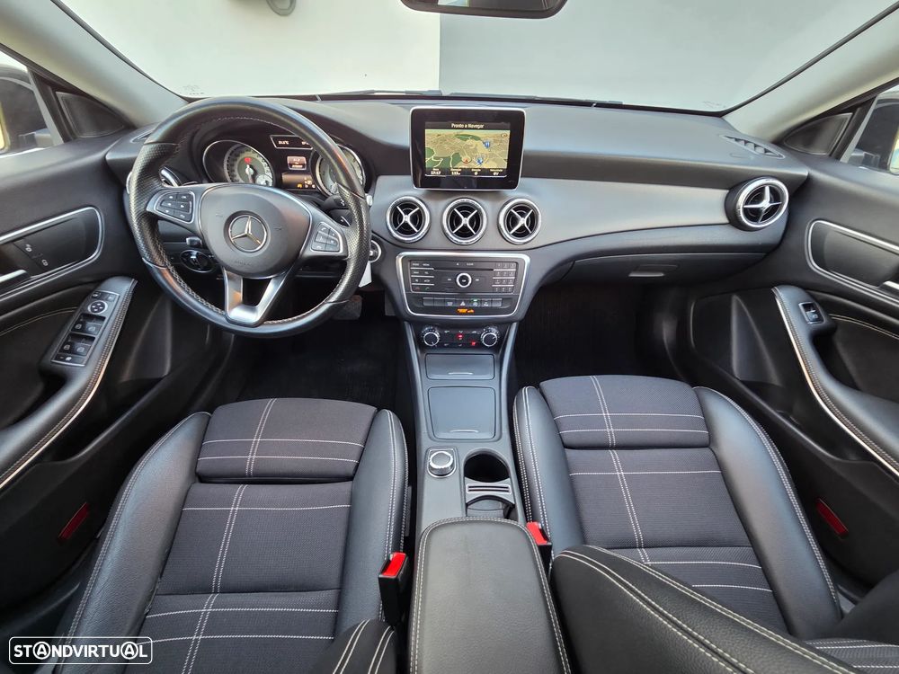 Mercedes-Benz CLA 200 d Shooting Brake Urban Aut. - 8