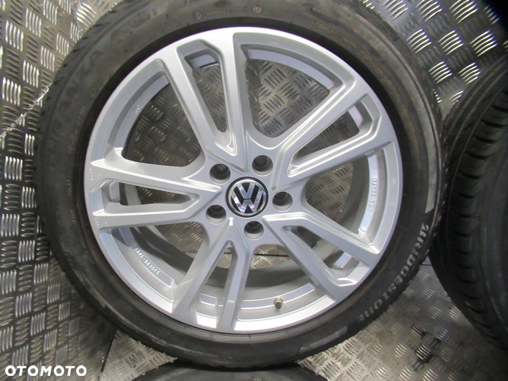 Koła Vw T-roc Touran Passat Skoda Karoq Superb 7Jx18 et45 5x112 - 4