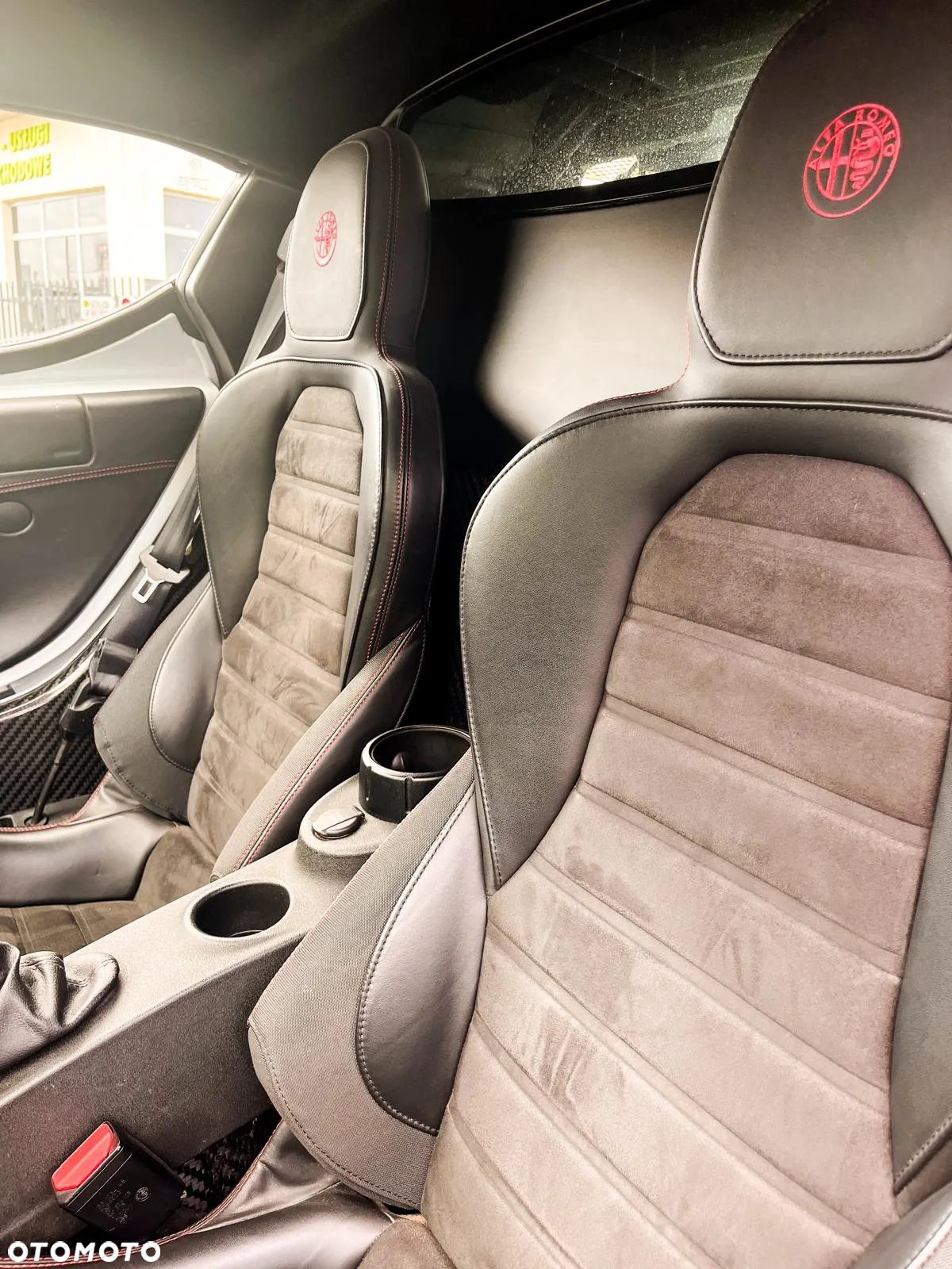Alfa Romeo 4C 1750 TBi TCT - 10