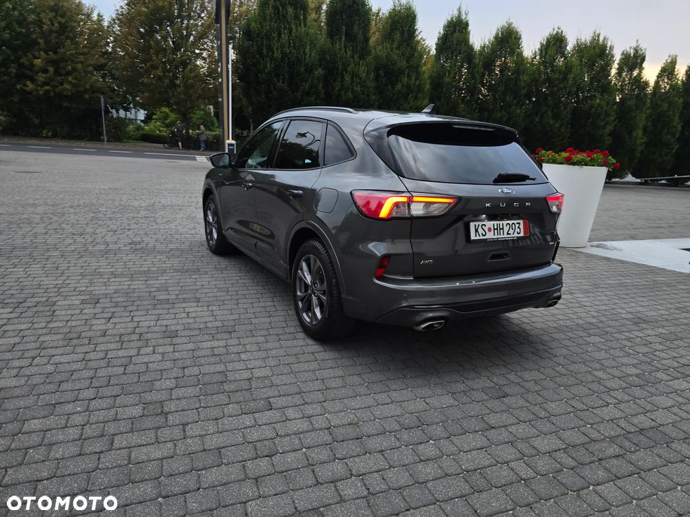 Ford Kuga 2.0 EcoBlue 4x4 ST-LINE - 9