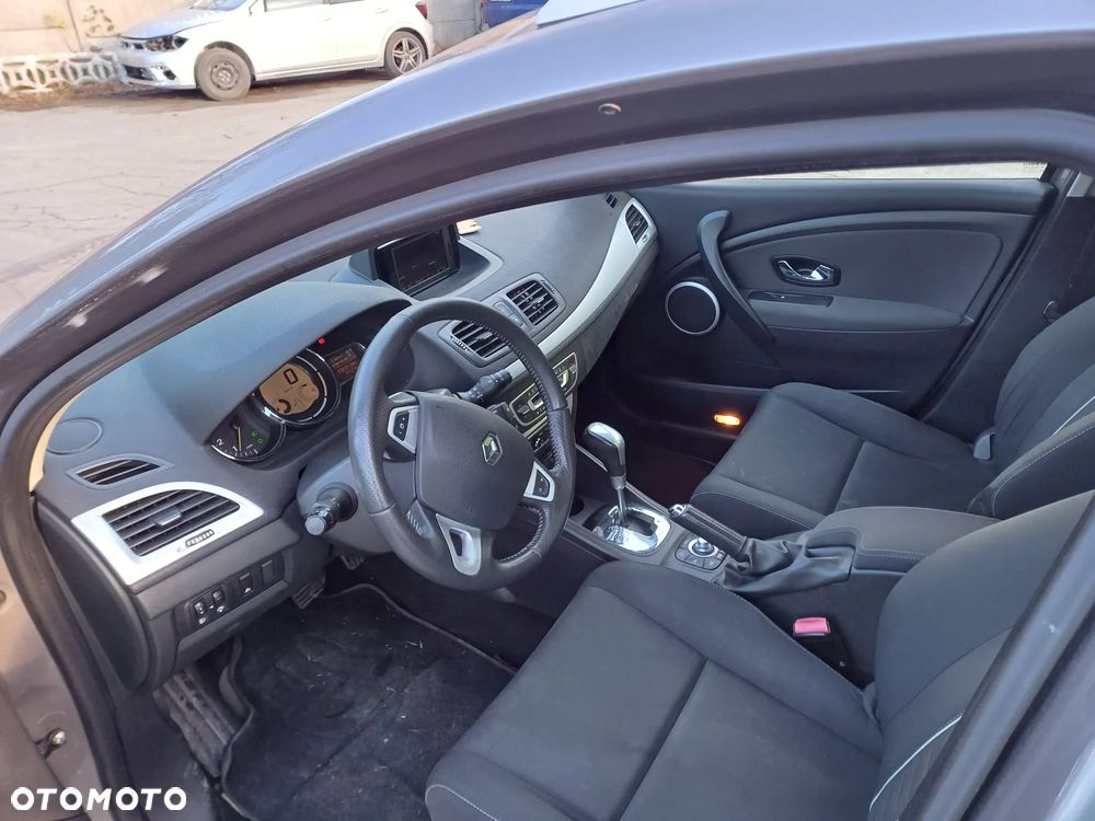 Renault Megane 1.5 dCi Dynamique EDC - 13