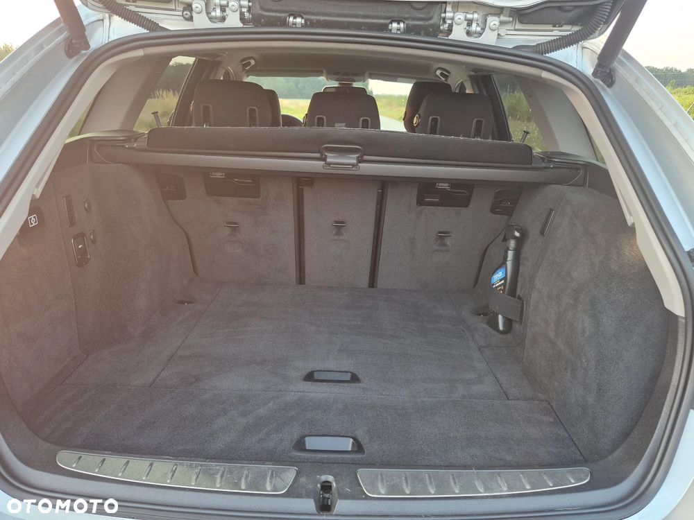 BMW Seria 3 320d - 8