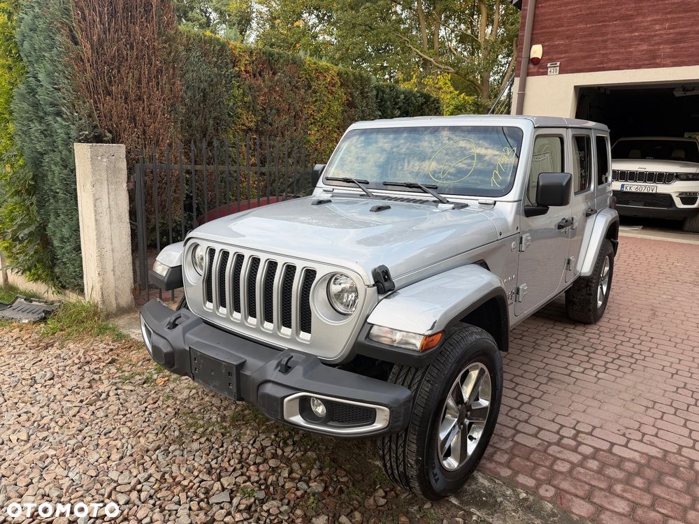 Jeep Wrangler - 11