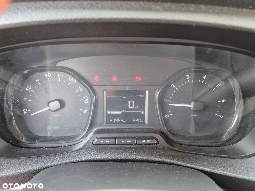 Toyota PROACE EXPERT - 13