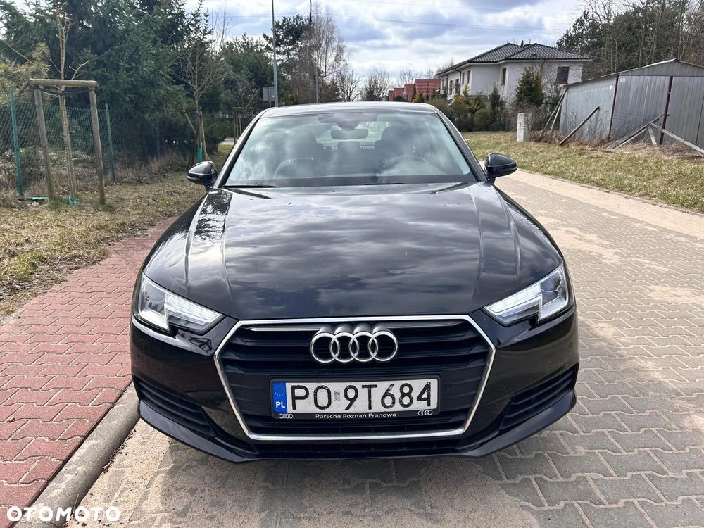 Audi A4 Limousine - 9