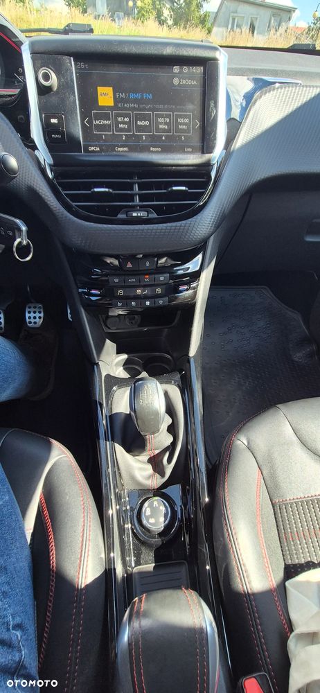 Peugeot 2008 PureTech 110 Stop&Start GT-Line Edition - 18