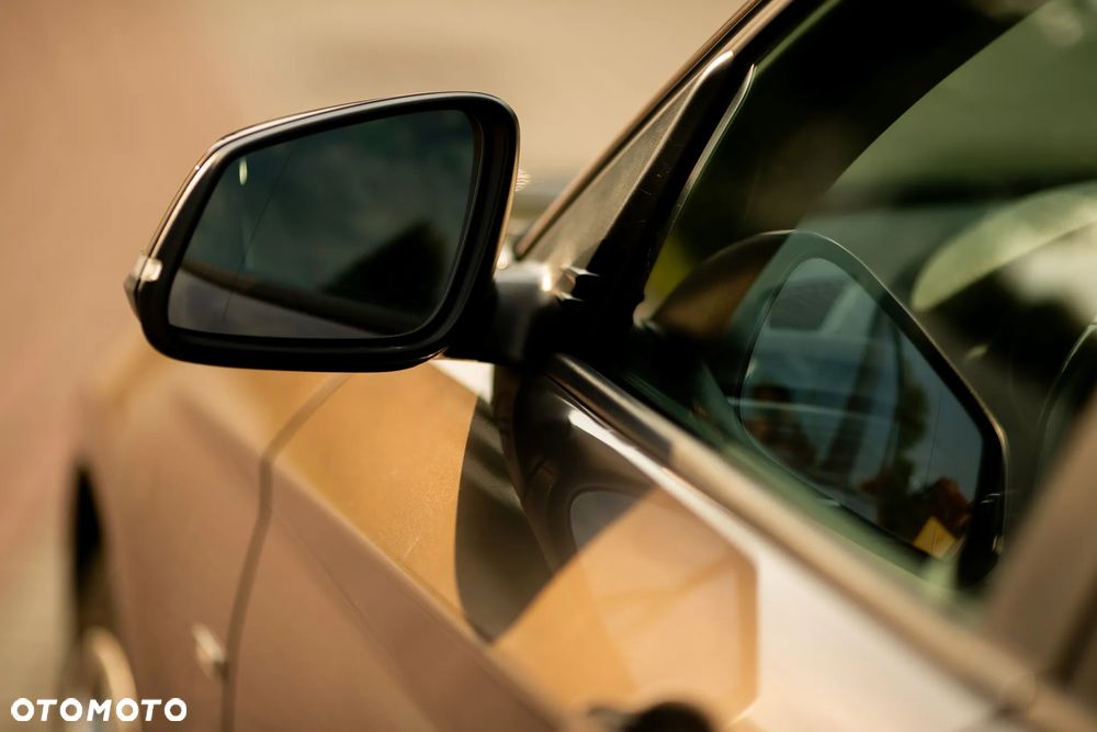 BMW Seria 1 118d - 14