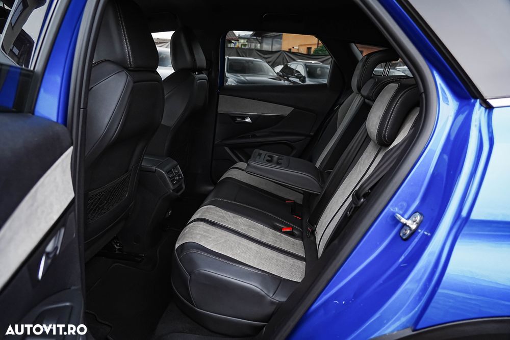 Peugeot 3008 Hybrid 225 e-EAT8 GT Pack - 17