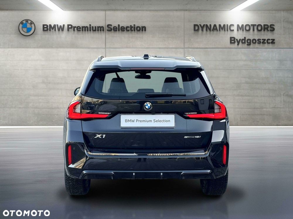 BMW X1 sDrive18i M Sport - 4